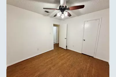 2704 Mill Trace, Carrollton, TX 75007 - Photo 6