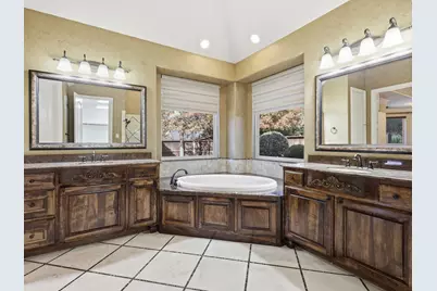 8415 Canyon Crossing, Lantana, TX 76226 - Photo 16