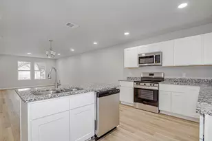 1128 E Broadway Ave, Fort Worth, TX 76104 - Photo 16