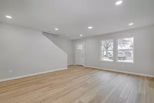 1128 E Broadway Ave, Fort Worth, TX 76104 - Photo 8