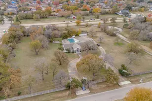 8400 Cardinal Ln, North Richland Hills, TX 76182 - Photo 30