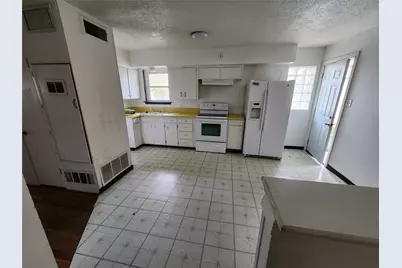 843 Harbor Drive, Lewisville, TX 75057 - Photo 12