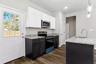 5816 Montague St, Fort Worth, TX 76119 - Photo 4