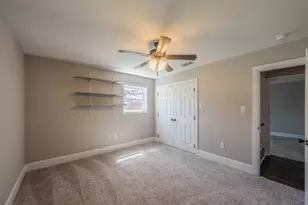 302 E Washington St, Alvord, TX 76225 - Photo 26