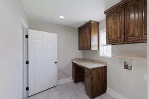 302 E Washington St, Alvord, TX 76225 - Photo 20