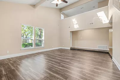 4907 Sagebrush Court, Arlington, TX 76017 - Photo 2