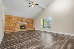 4907 Sagebrush Ct, Arlington, TX 76017 - Photo 2