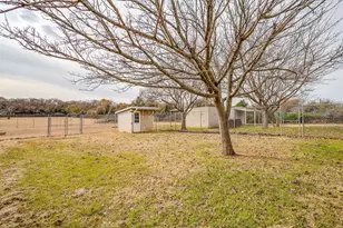 6724 Midway Rd, Springtown, TX 76082 - Photo 38