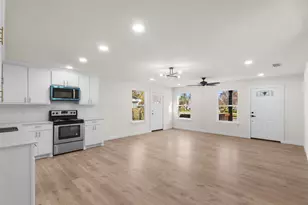 3921 Sheraton Dr, Dallas, TX 75227 - Photo 10