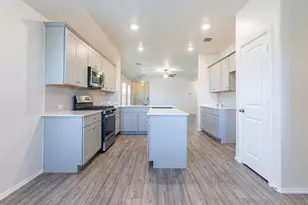 2281 Obsidian Dr, Aubrey, TX 76227 - Photo 4