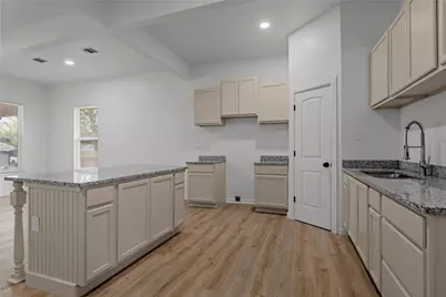 1126 N 13th Street, Waco, TX 76707 - Photo 16