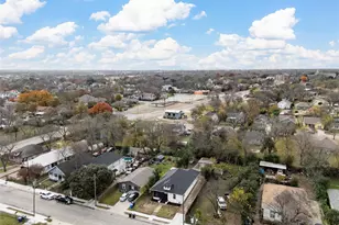 1126 N 13th St, Waco, TX 76707 - Photo 34