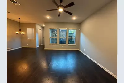 4510 Meadow Hawk Drive, Arlington, TX 76005 - Photo 2