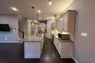 4510 Meadow Hawk Dr, Arlington, TX 76005 - Photo 6