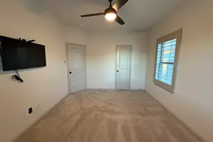 4510 Meadow Hawk Dr, Arlington, TX 76005 - Photo 32