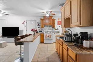 8236 Lara Ln, Watauga, TX 76148 - Photo 18