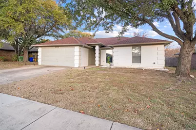 8236 Lara Lane, Watauga, TX 76148 - Photo 2