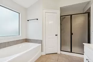 113 Redbud Ln, Weatherford, TX 76086 - Photo 18