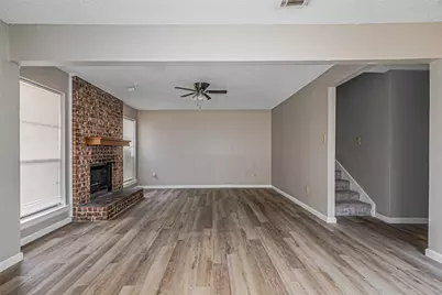 2324 Summer Place Drive, Arlington, TX 76014 - Photo 4