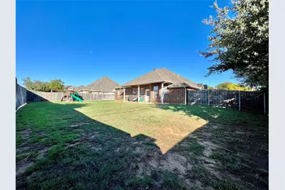 9220 Edgemont Drive, North Richland Hills, TX 76182 - Photo 26