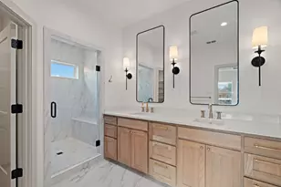 3812 E Port Ridglea Ct, Granbury, TX 76049 - Photo 14