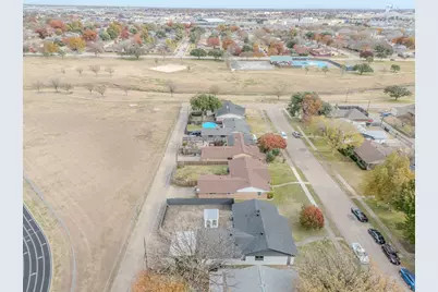 2517 Belhaven Drive, Mesquite, TX 75150 - Photo 12