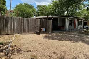 5709 Truelson Dr, Fort Worth, TX 76134 - Photo 12