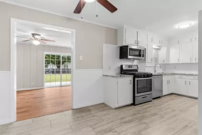 5229 Ira Street N, Haltom City, TX 76117 - Photo 8