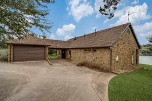 7033 W Hells Gate Dr, Strawn, TX 76475 - Photo 8