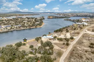 7033 W Hells Gate Dr, Strawn, TX 76475 - Photo 2