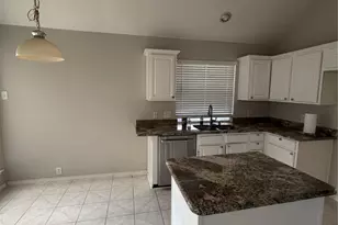 2210 Meredith Ln, Garland, TX 75042 - Photo 4