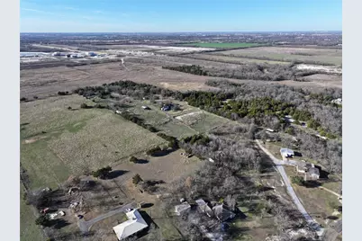 2084 Broken Arrow Lane, McKinney, TX 75071 - Photo 14