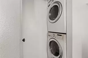 3404 Country Club Dr W, Irving, TX 75038 - Photo 16