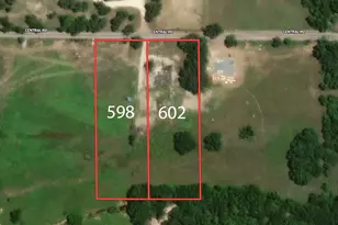 602 Central Rd, Weatherford, TX 76088 - Photo 1