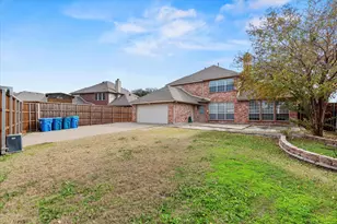 8101 Freeman Dr, Rowlett, TX 75089 - Photo 38