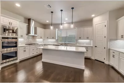 8202 Laflin Lane, Dallas, TX 75231 - Photo 12