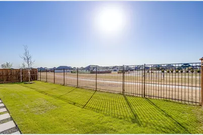 1800 Flowerfield Lane, Mansfield, TX 76063 - Photo 40