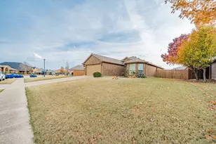 409 Jasmine Cir, Josephine, TX 75173 - Photo 2