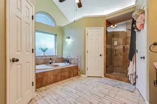 1807 Valley View Dr, Cedar Hill, TX 75104 - Photo 20