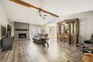 424 Benjamin Ln, Arlington, TX 76002 - Photo 6