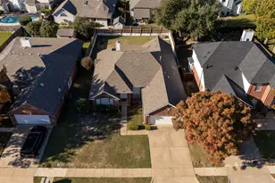 729 Claridge Dr, Arlington, TX 76018 - Photo 38