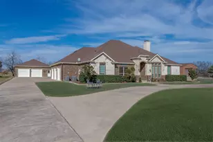 7732 Fall Creek Rd, Terrell, TX 75160 - Photo 2