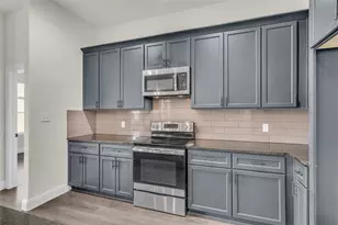 396 N Montague St, Pilot Point, TX 76258 - Photo 12