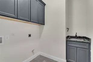 396 N Montague St, Pilot Point, TX 76258 - Photo 24