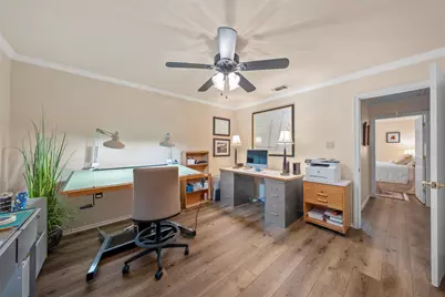 5032 Lake Shore Drive, Waco, TX 76710 - Photo 14