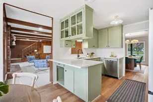 8625 Marys Creek Dr, Benbrook, TX 76116 - Photo 8