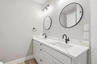 859 Harbor Point, Gun Barrel City, TX 75156 - Photo 10