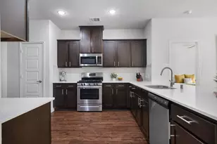 3613 Sabine Dr, Little Elm, TX 75068 - Photo 12