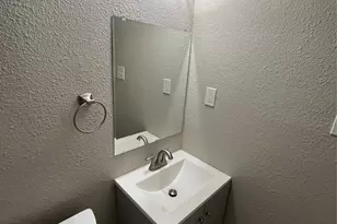 7642 Maxwell Ave, Dallas, TX 75217 - Photo 12