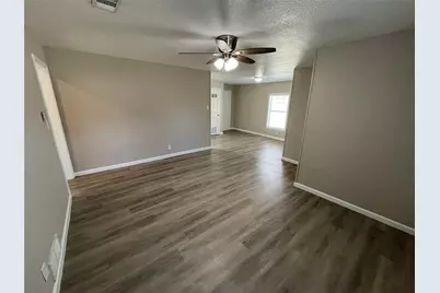 7642 Maxwell Avenue, Dallas, TX 75217 - Photo 4